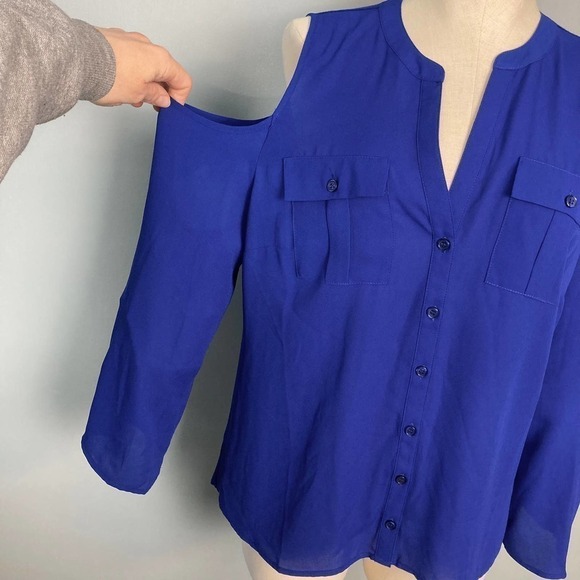 INC Petite Femme Force Cold Shoulder Goddess Blue Button Up Blouse Size PL - Picture 12 of 12